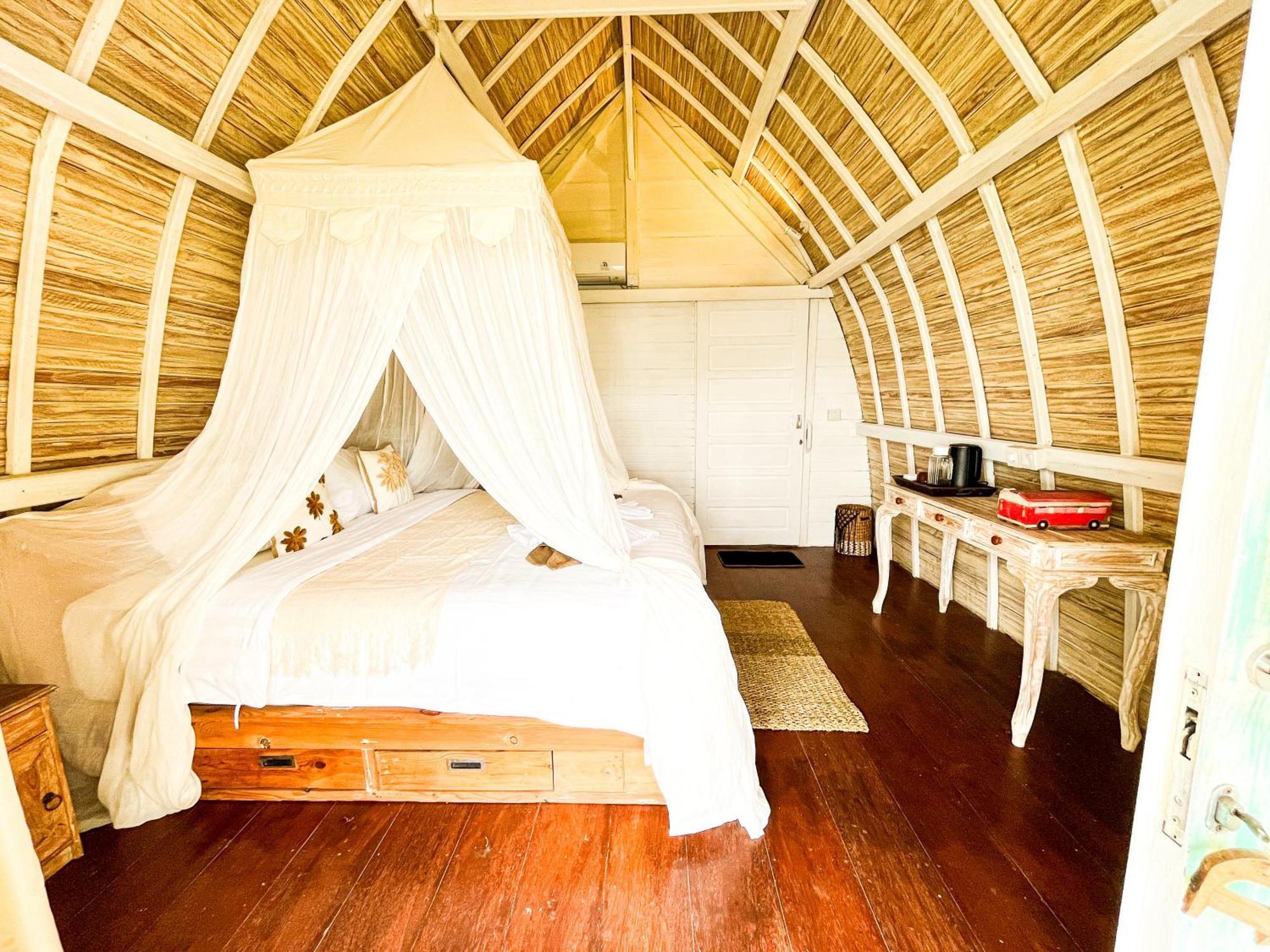 Villa The Edge Lembongan Esterno foto